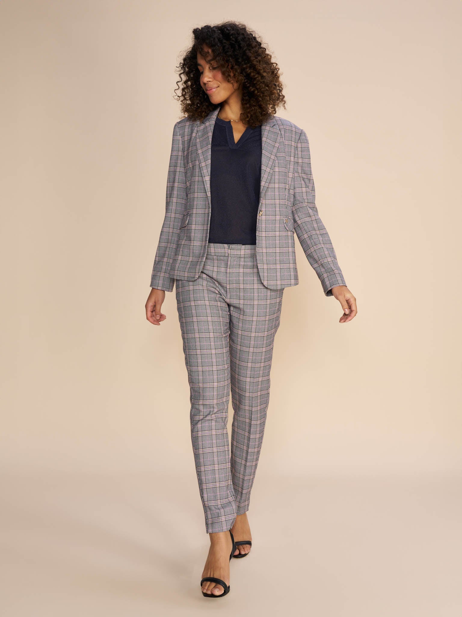 Modelshot / Iris Orchid / Detail